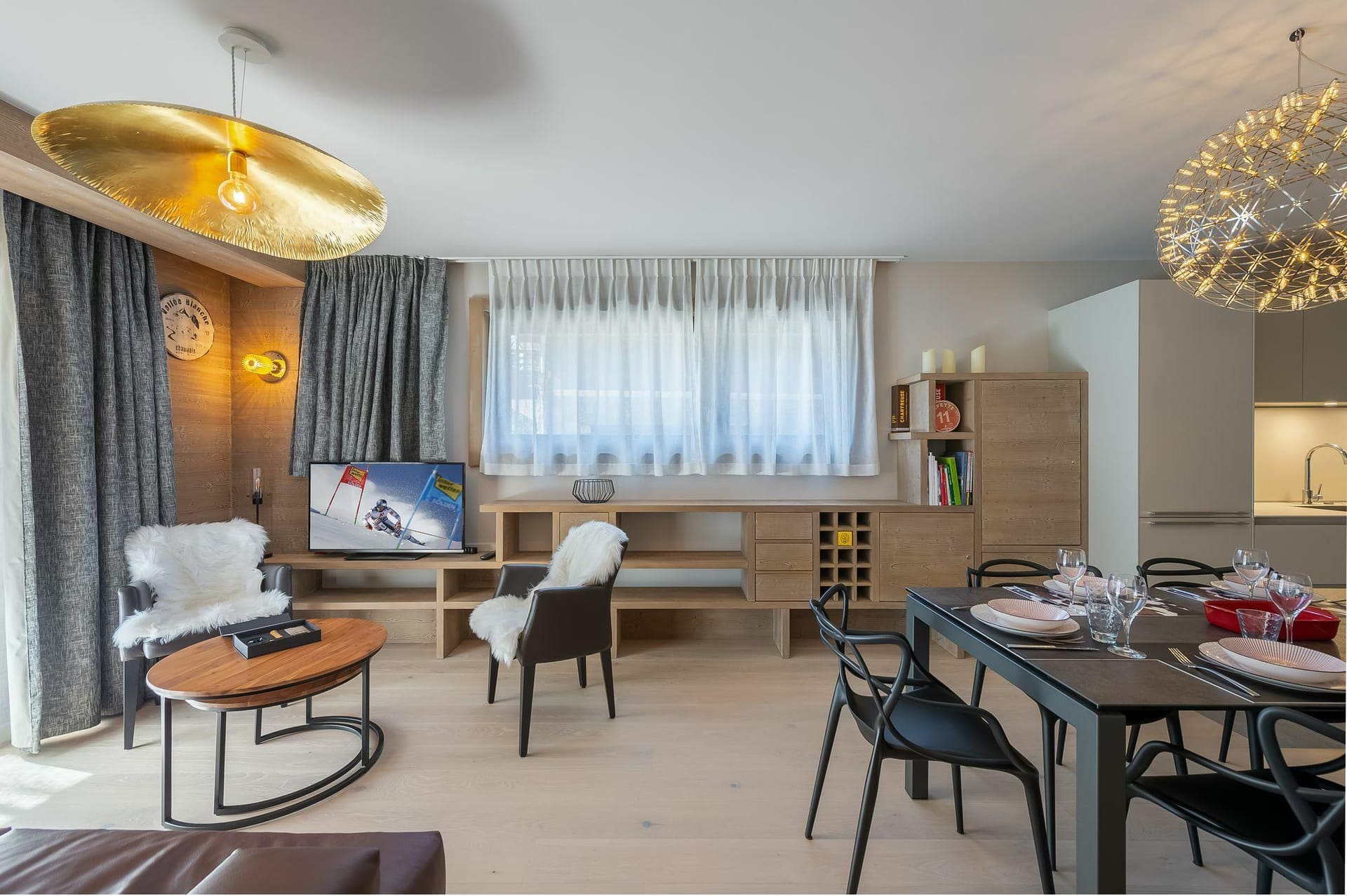 Appartement Stallion A12, 2 chambres, Megève — photo 1 sur 19