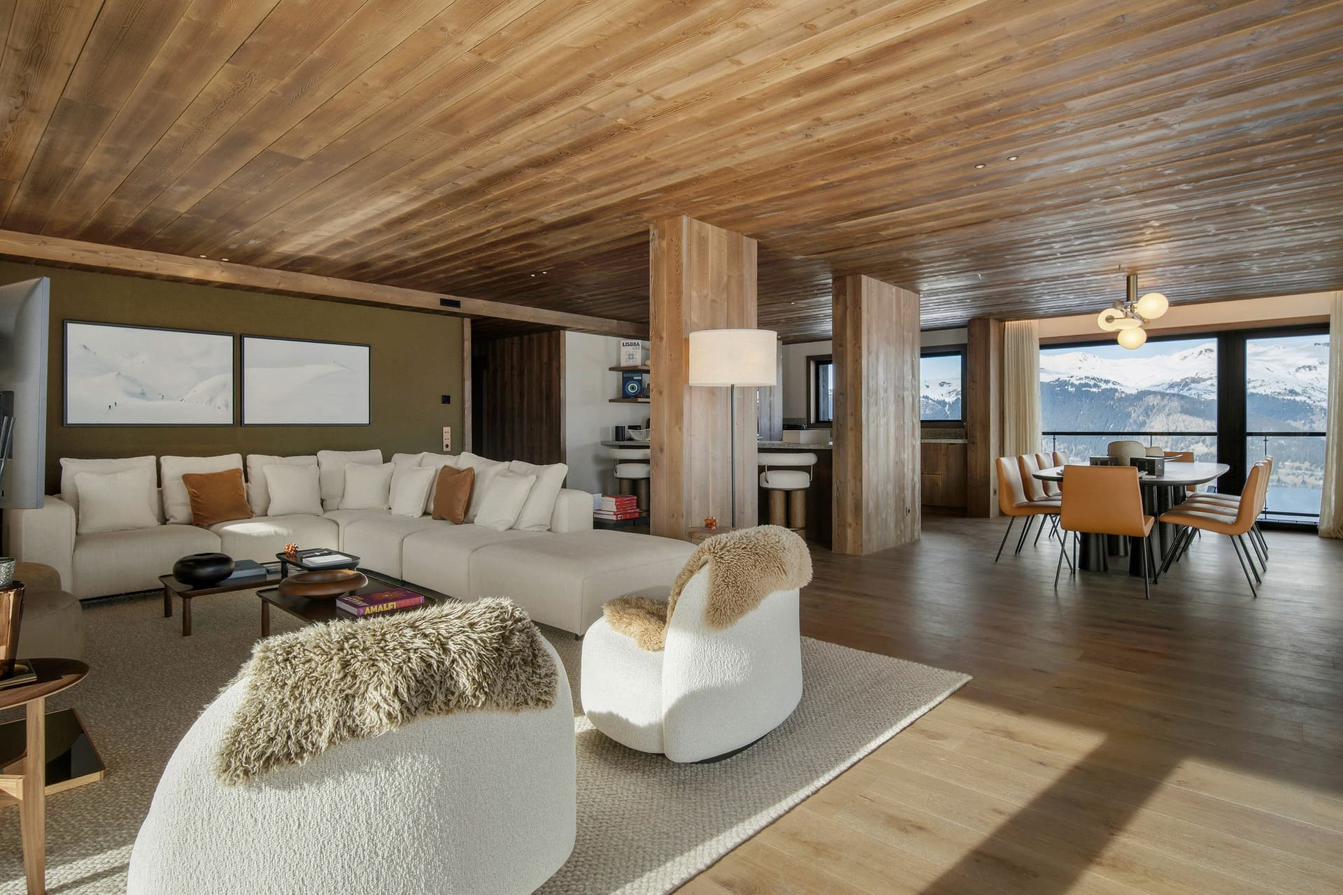 Appartement Atmosphère 502, 4 chambres, Courchevel — photo 1 sur 32