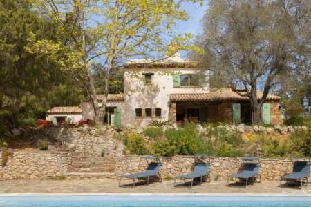 Listings - Villa Terracotta Villa Terracotta